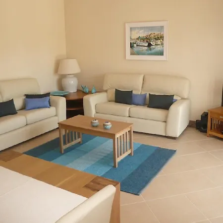 Opomar 2 Bed Apt Mf Apartment *
